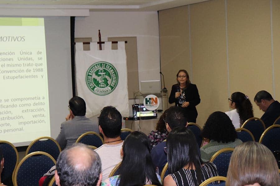 seminario-cannabis16 seminario-cannabis16