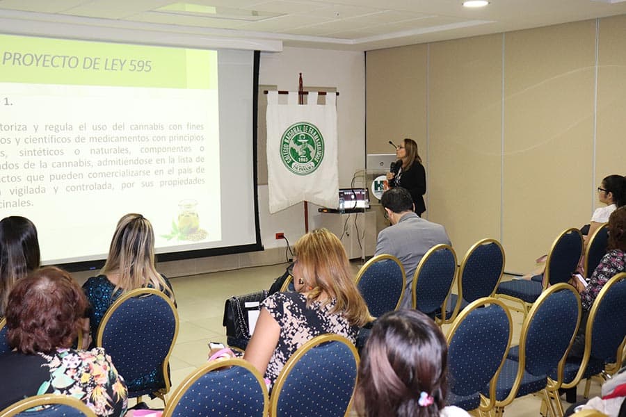 seminario-cannabis19 seminario-cannabis19