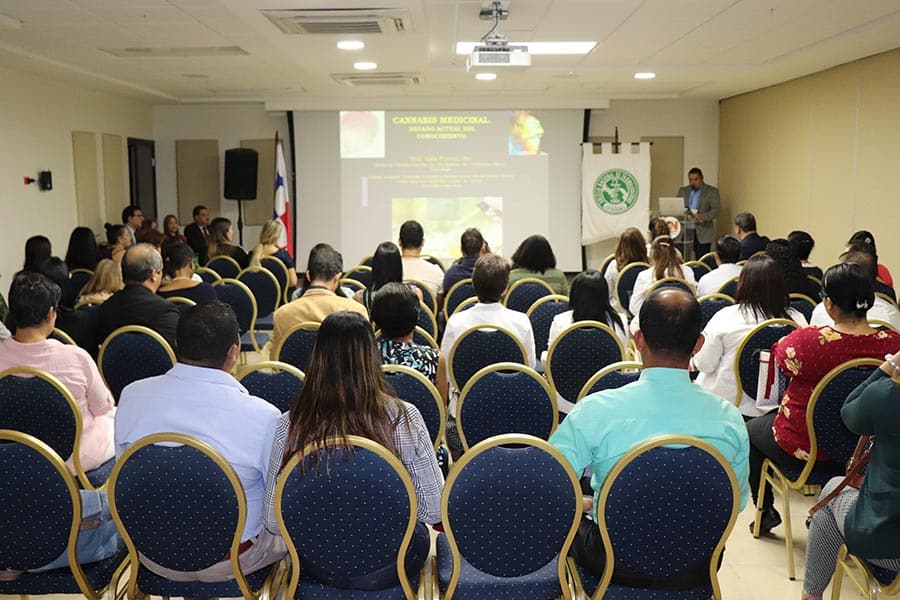 seminario-cannabis6 seminario-cannabis6